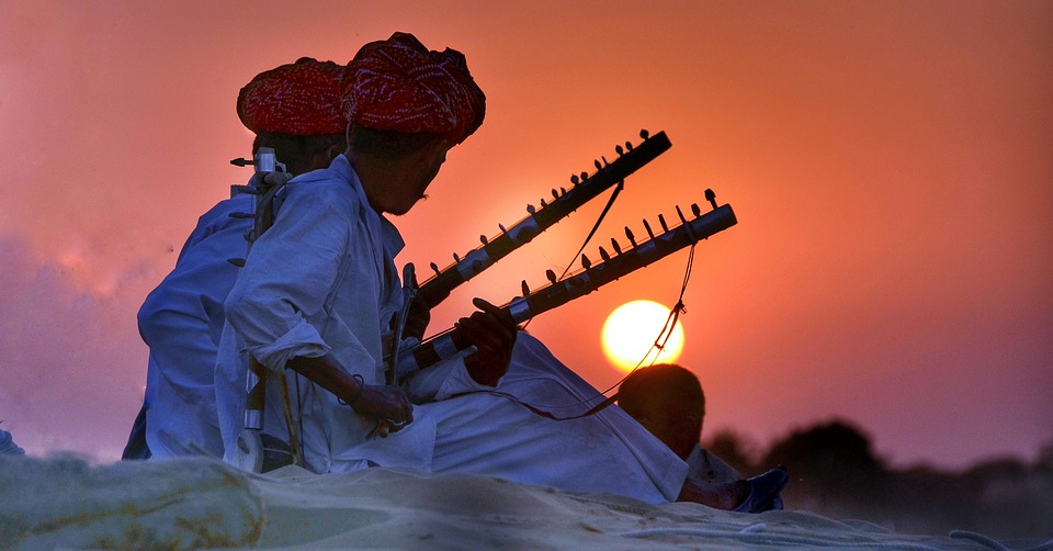 [History of Indian musical instruments] Sarod Folk musical instruments